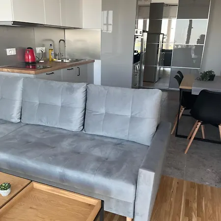 Apartament Tower Warszawa
